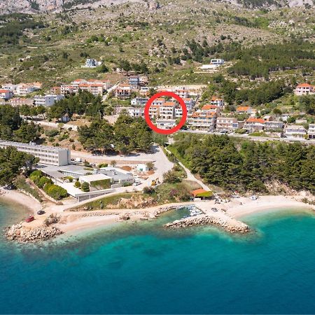 Beachfront Xxl - 2 Apartments Together - Локва-Рогозница Экстерьер фото