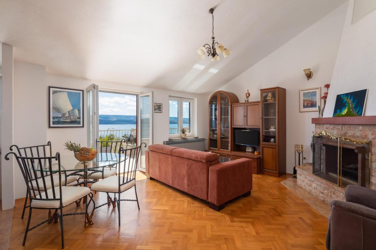 Beachfront Xxl - 2 Apartments Together - Локва-Рогозница Экстерьер фото