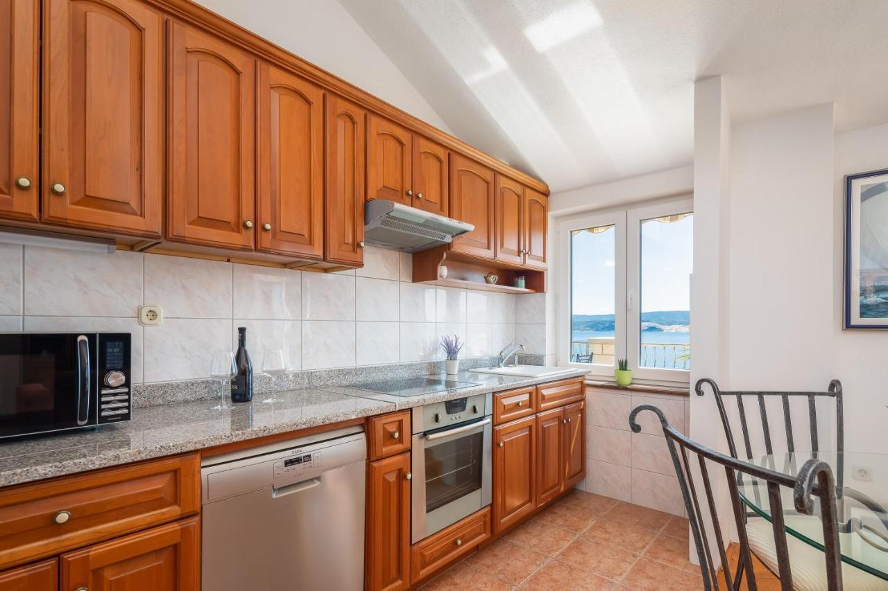 Beachfront Xxl - 2 Apartments Together - Локва-Рогозница Экстерьер фото
